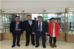 信利来服务好,供货也很及时